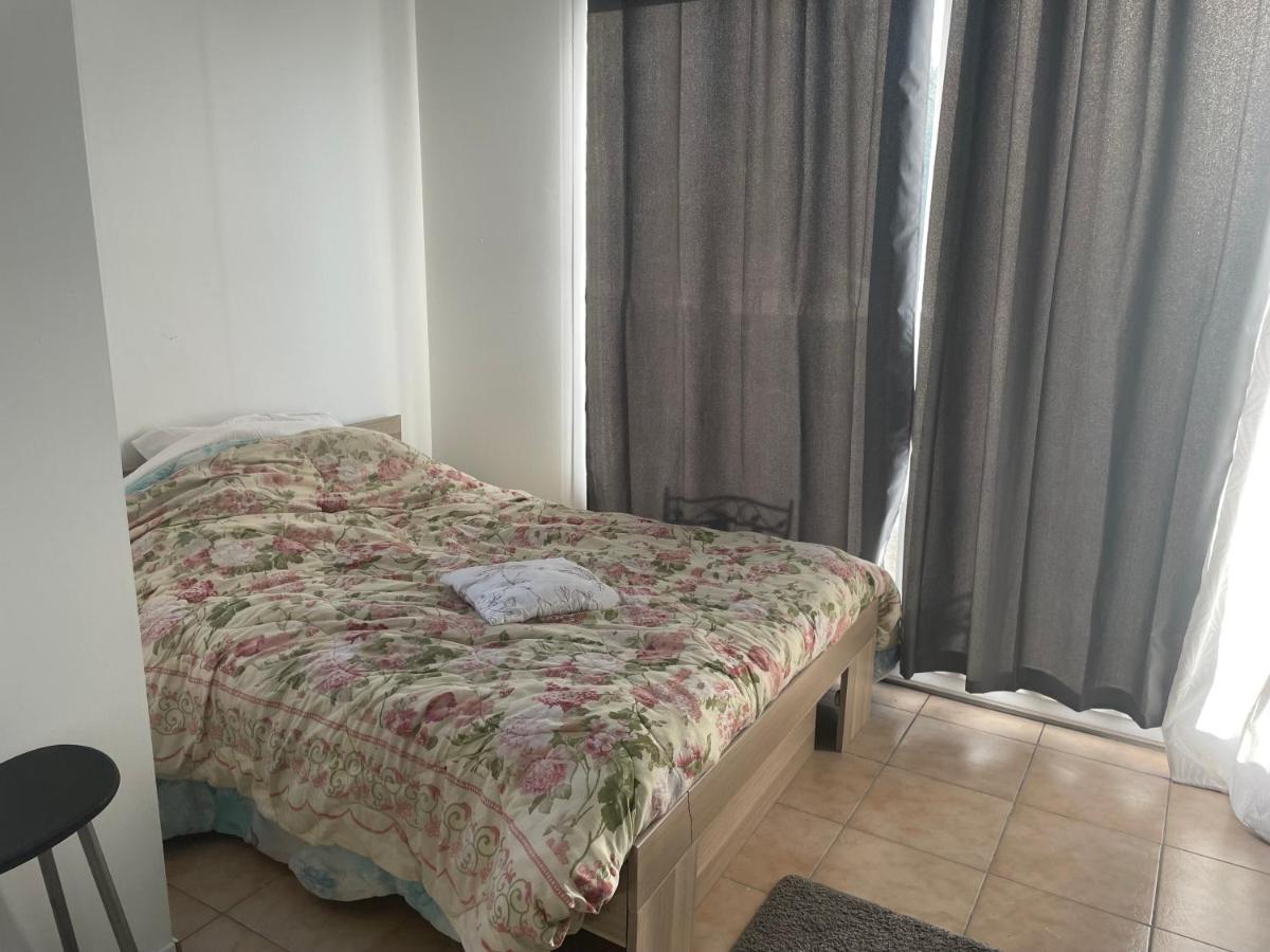 Maison T 2 Meuble Confort Proche Aeroport Pusignan Dış mekan fotoğraf